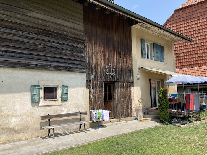 0-Image-3
